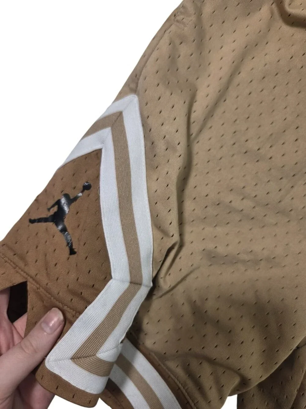 Nike Jumpman Michael Jordan Basketball Jersey Set Shorts Youth Small SEWN Tan - Picture 3 of 6